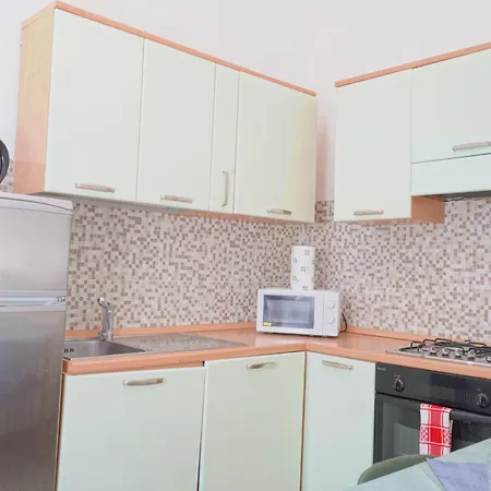 Gest Short Rent 4 شقة سيينا