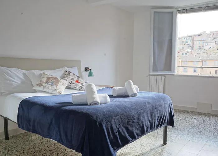 Gest Short Rent 4 * Σιένα